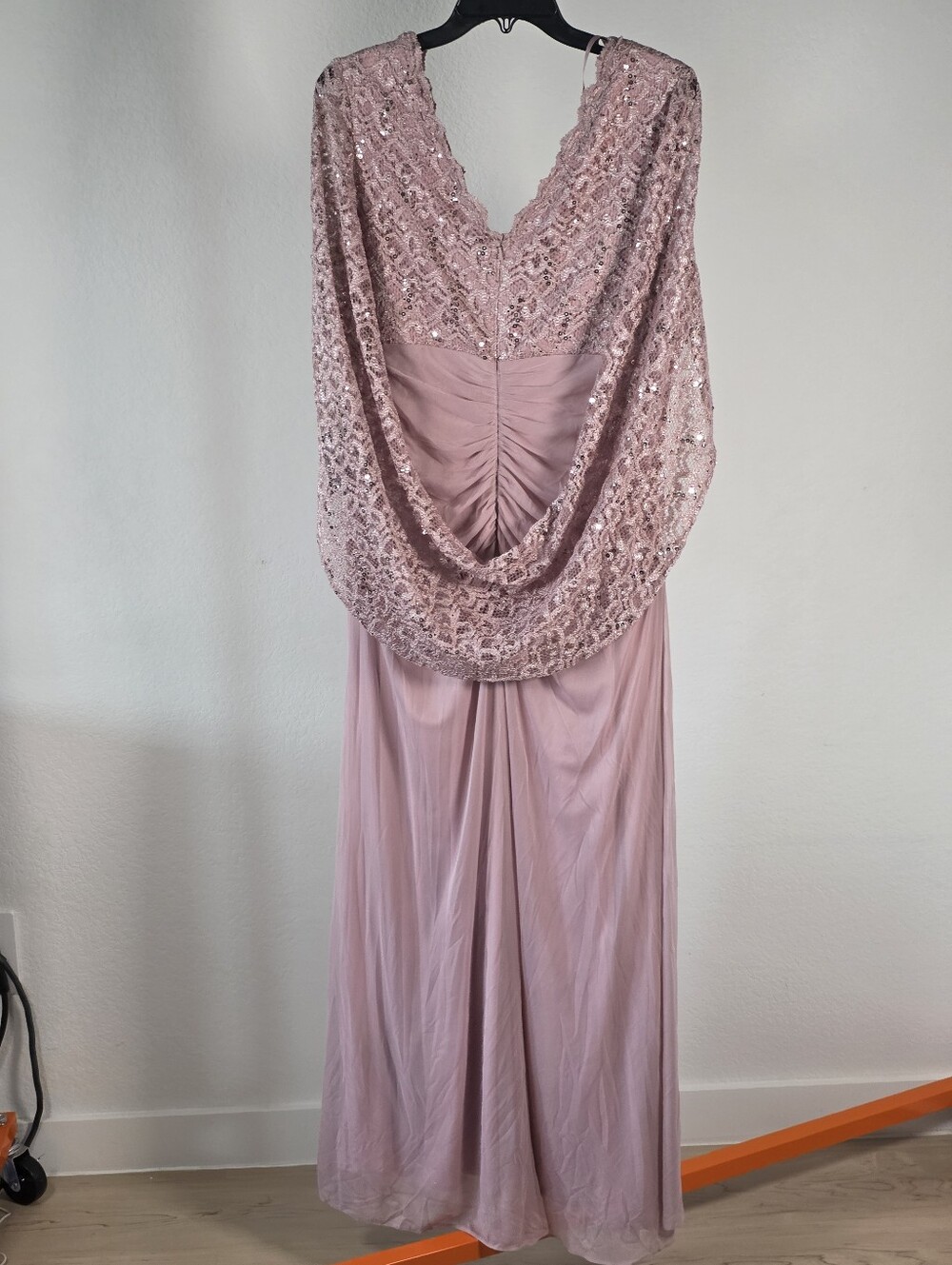 Betsy & Adam NWT $189 Pink Sequin Lace Long Sleeve Formal Maxi Gown Size 16 - Picture 8 of 10